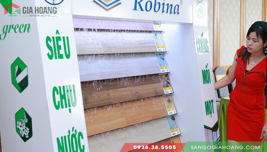 Sàn gỗ Malaysia Robina có chịu nước tốt không ?